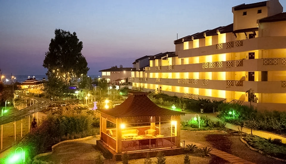 هتل سنتینوس بیچ کوش آداسی